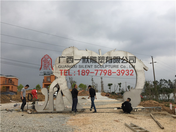 南寧大潤花鄉里智慧農業示范園雕塑