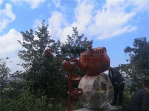 百色隆林縣三沖茶園雕塑